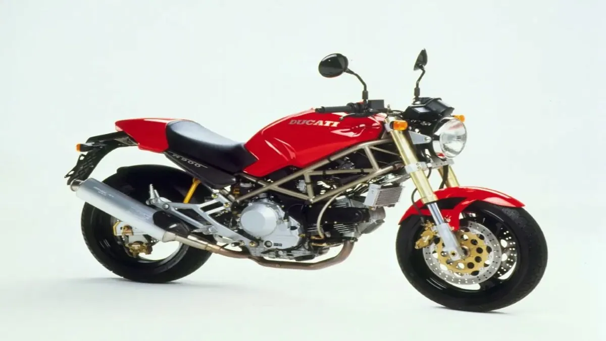 A trajetória da Ducati Monster: 1993 a 2026, ícone super naked