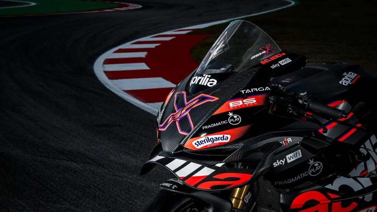 Aprilias esportivas de R$ 600 mil com essência da MotoGP esgotadas