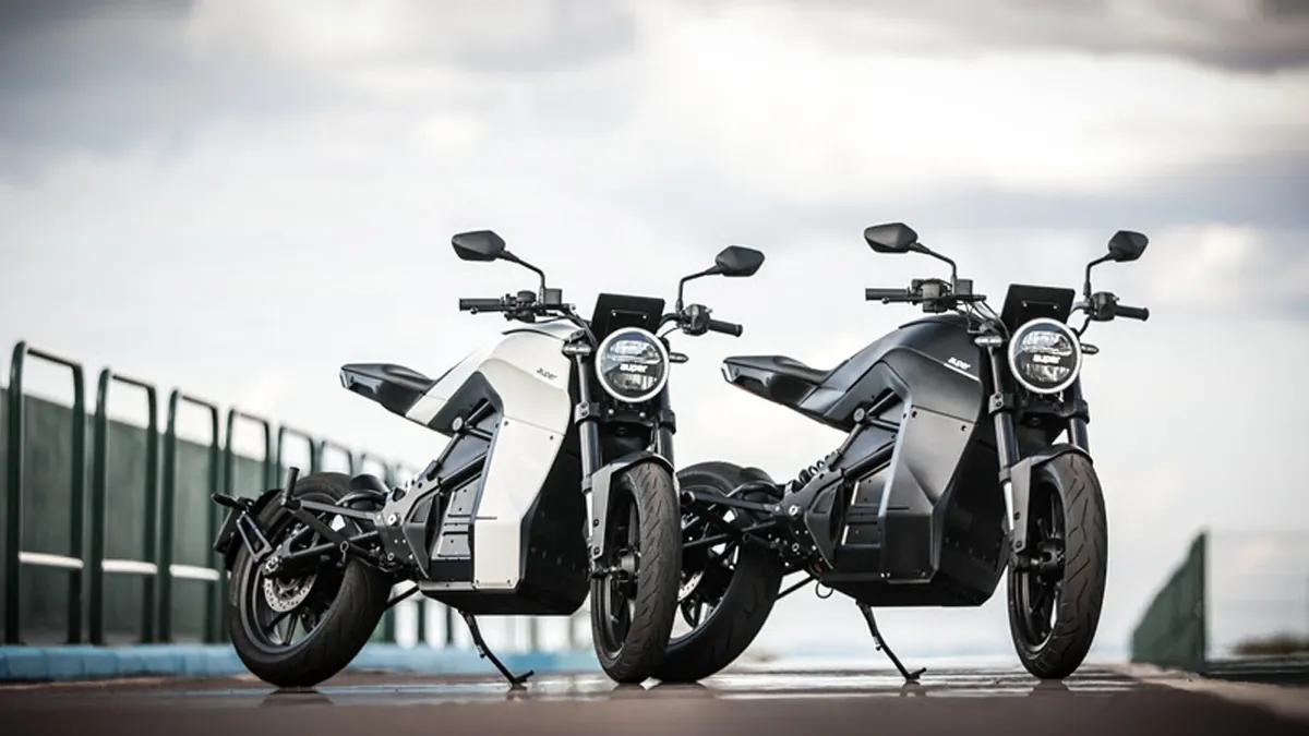 Auper apresenta sua moto elétrica 600 CE, investindo em tecnologia nacional