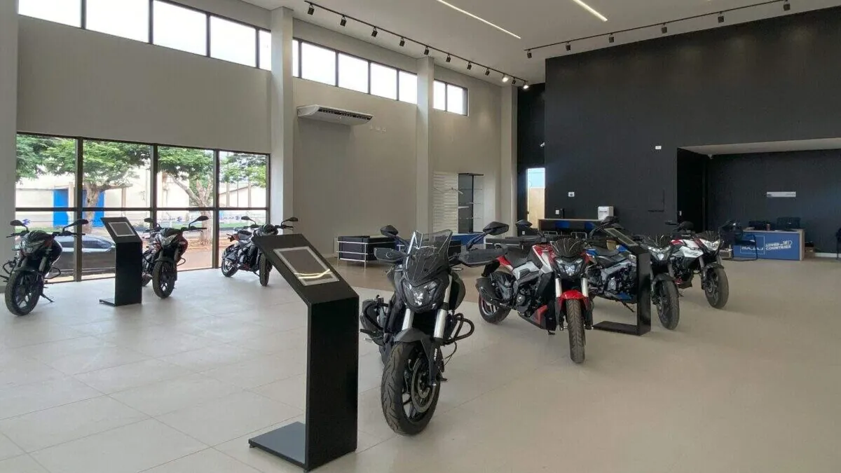 Bajaj amplia sua presença no Brasil com lojas em Dourados e Natal