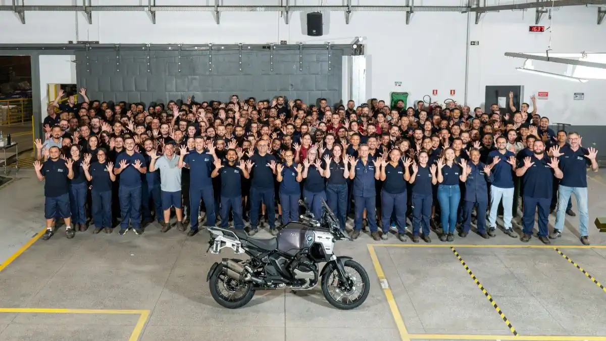 BMW Motorrad celebra 10 anos em Manaus AM agora