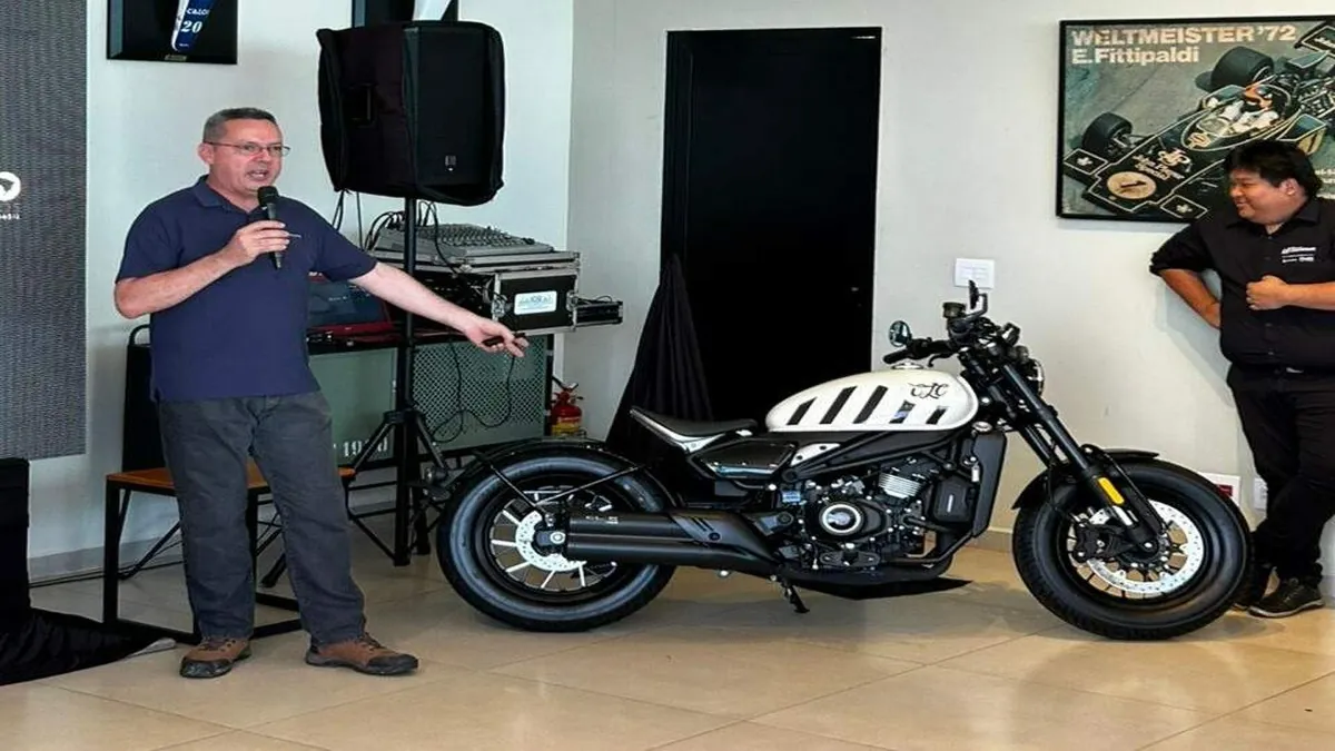CFMoto 450CL-C Bobber e Ibex 700: detalhes e preços no Brasil