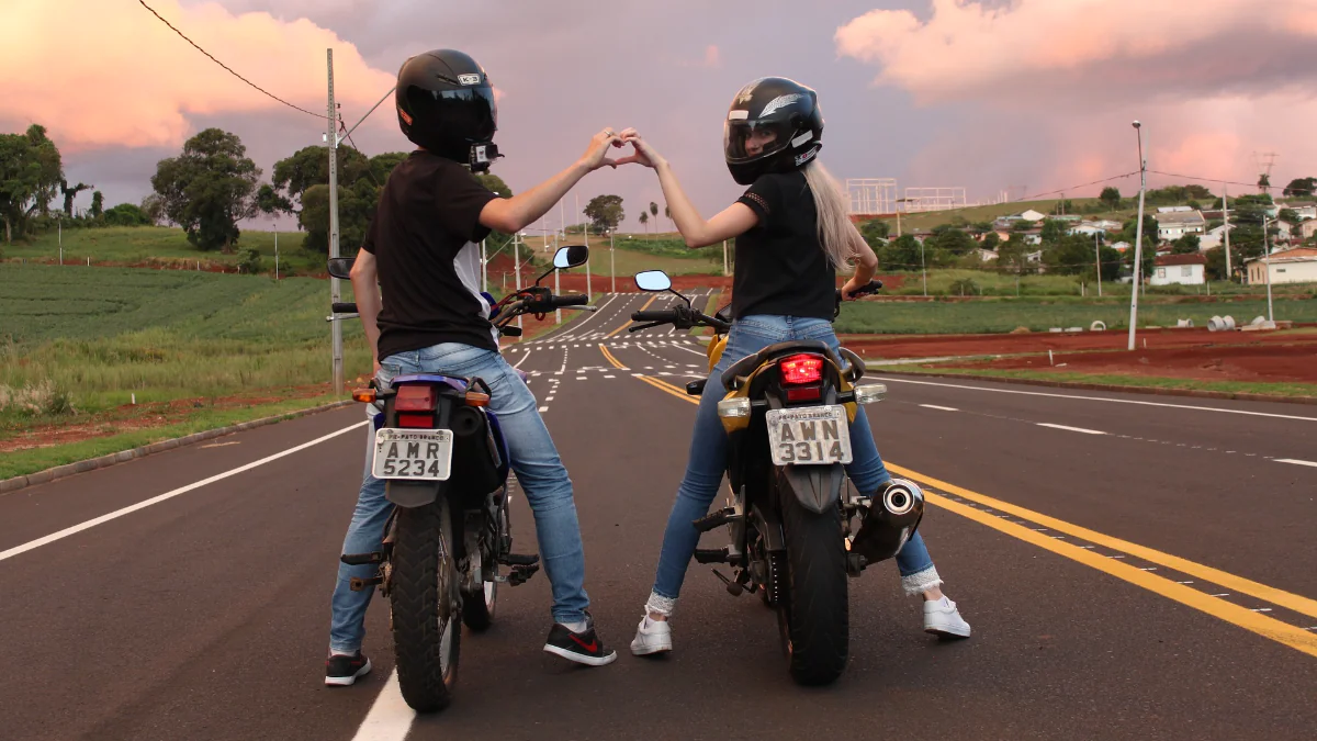 Fichas técnicas das motos