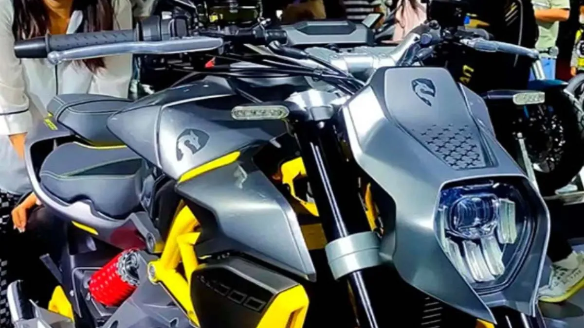 Cyclone RA1000: a nova Muscle Bike chinesa baseada na Ducati Diavel