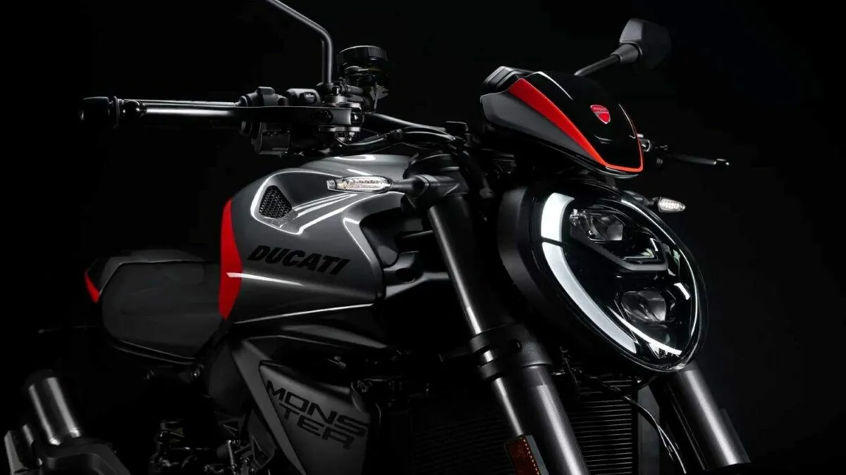 Ducati Monster Sport 2026: a essência S4 em nova performance premium