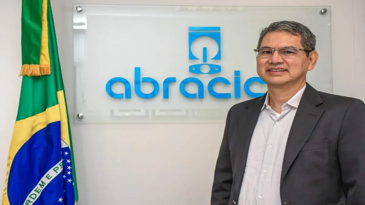 Fabricacao de motos até abril atinge o maior nível em 14 anos