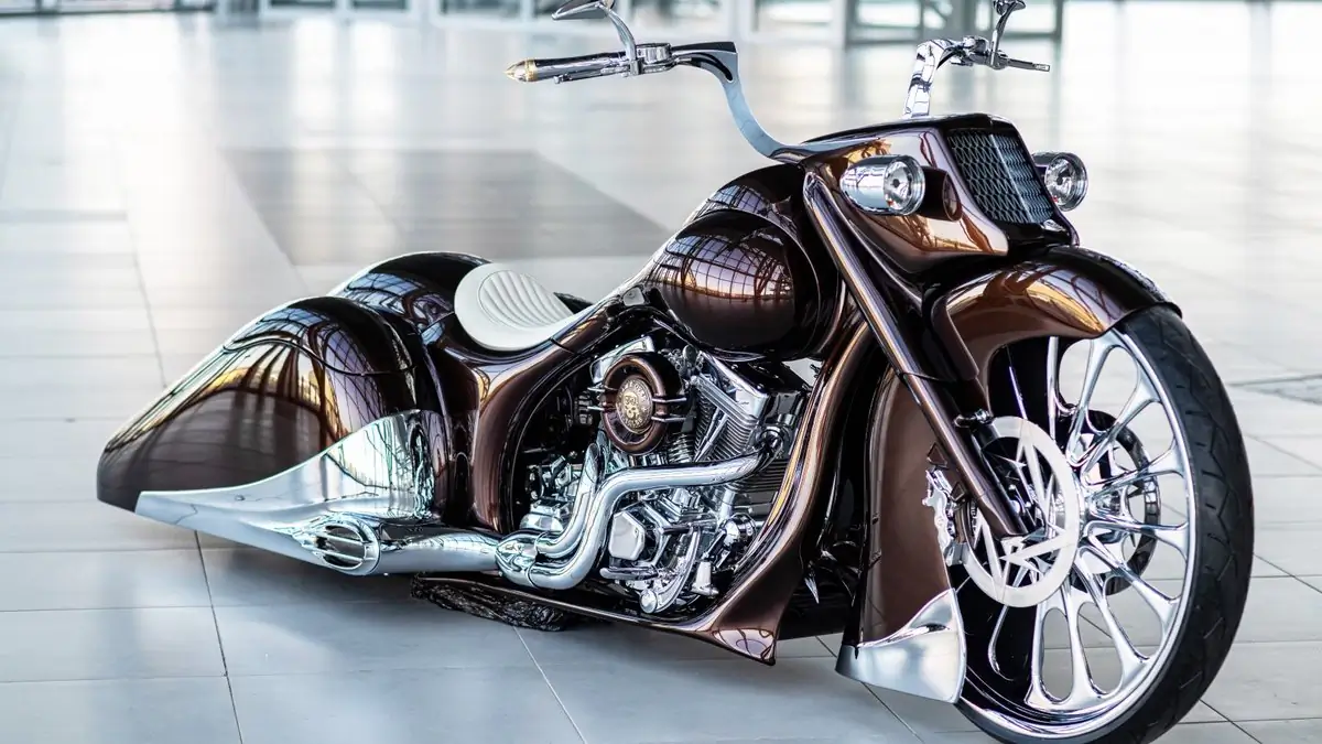Game Over Cycles leva prêmios com moto inspirada