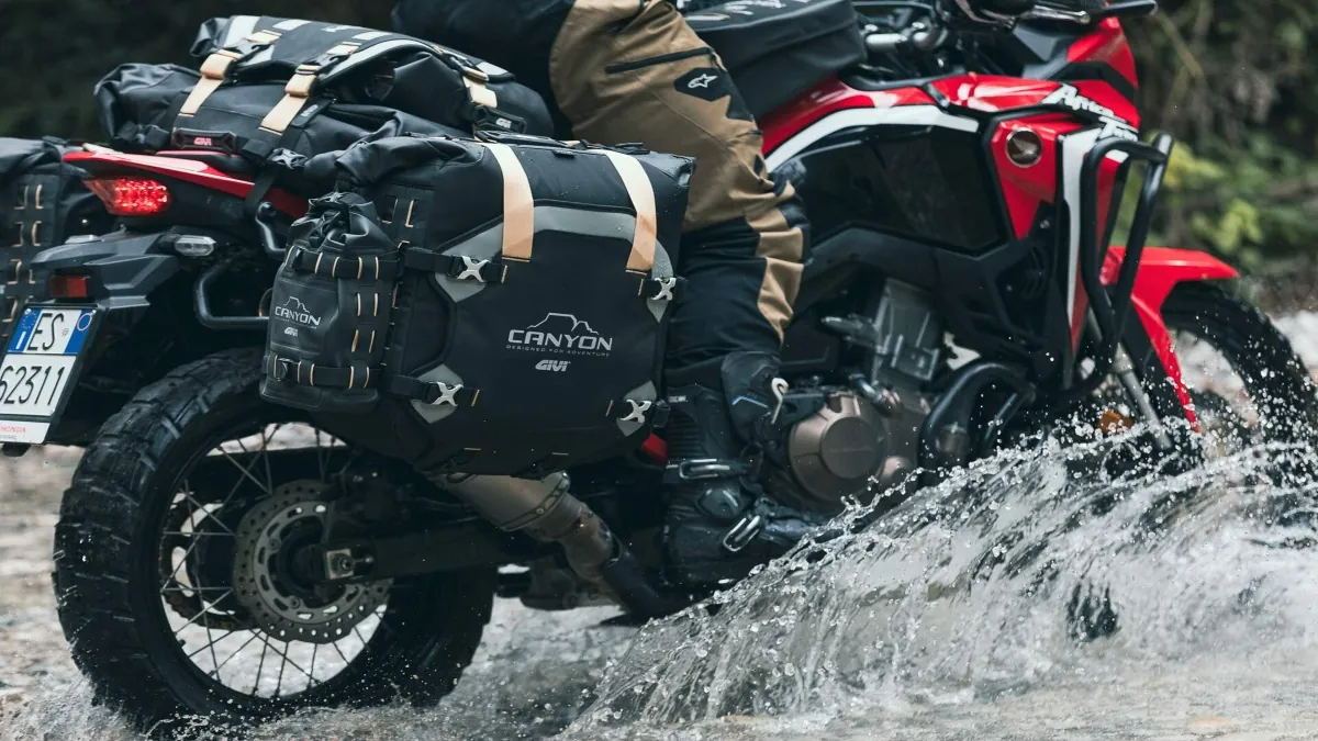 GIVI apresenta novos baús e coleção de bolsas para motocicletas