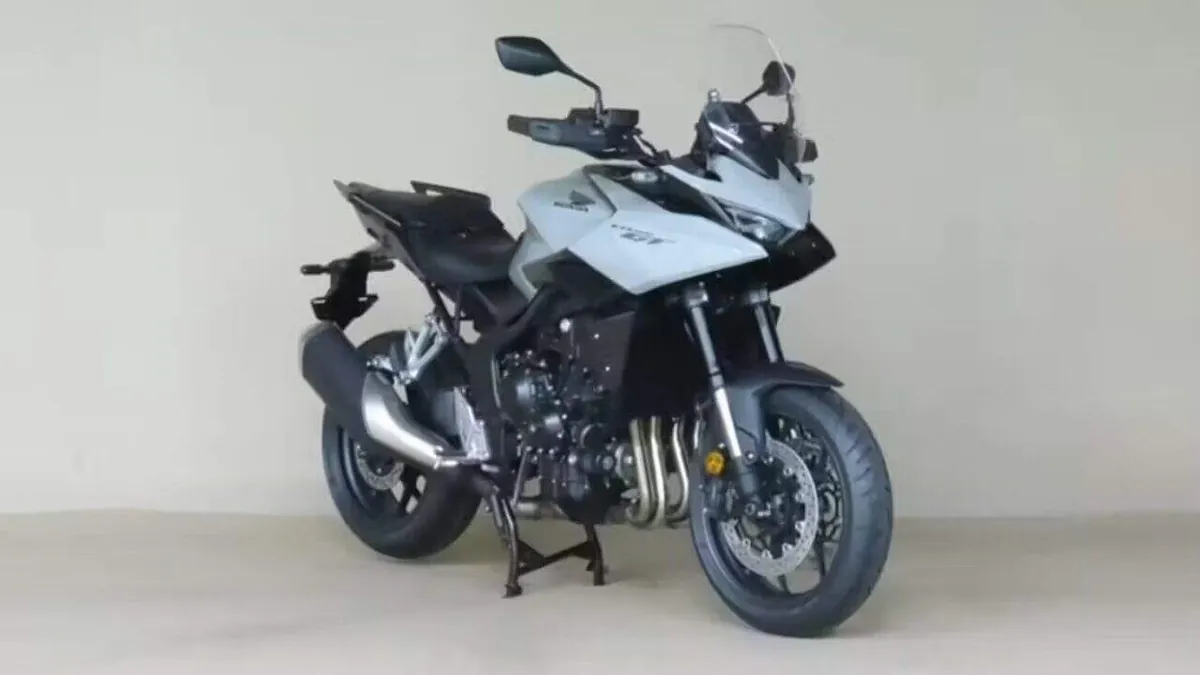Honda CB 1000 GT pode ser lançada no EICMA com motor Fireblade