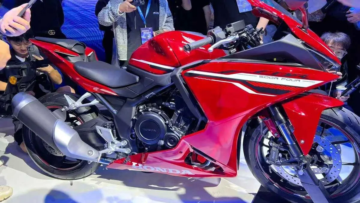 Honda CBR500R Four 2026: Nova média esportiva de quatro cilindros