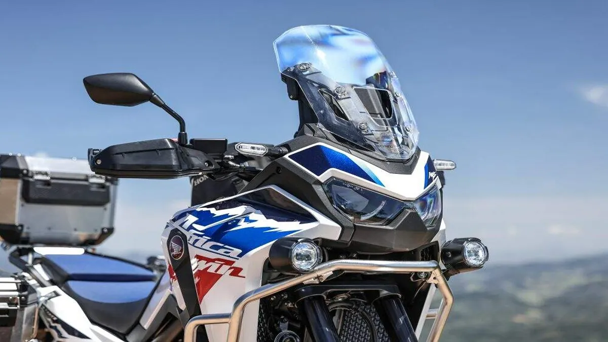 Honda CRF 1100L Africa Twin 2026 é revelada no Brasil; preços e detalhes