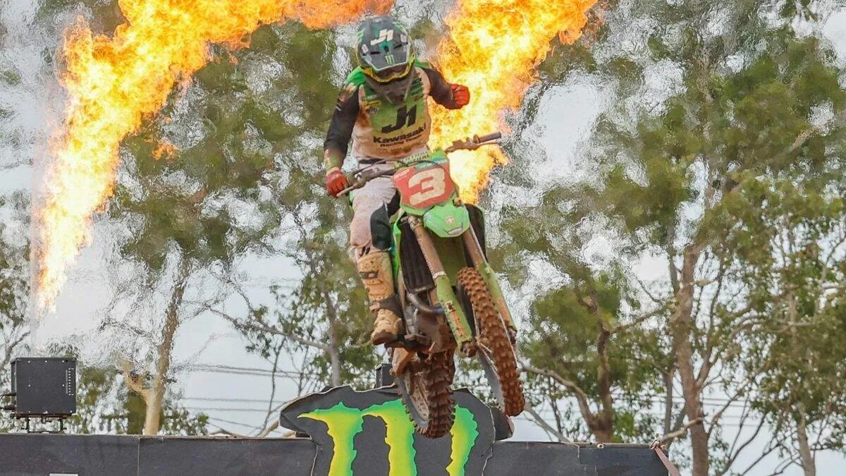Kawasaki conquista o campeonato do MXGP 2025 com Romain Febvre