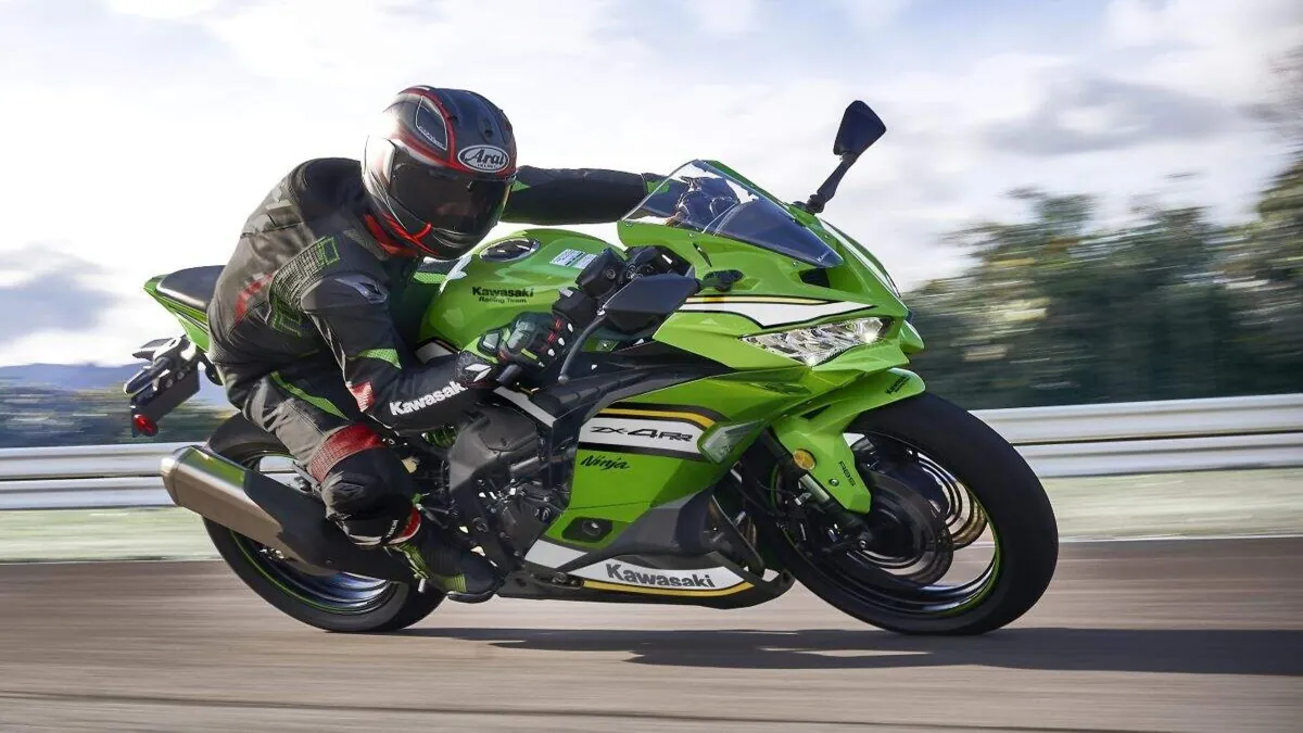 Kawasaki Ninja ZX-4RR será lançada oficialmente no Brasil