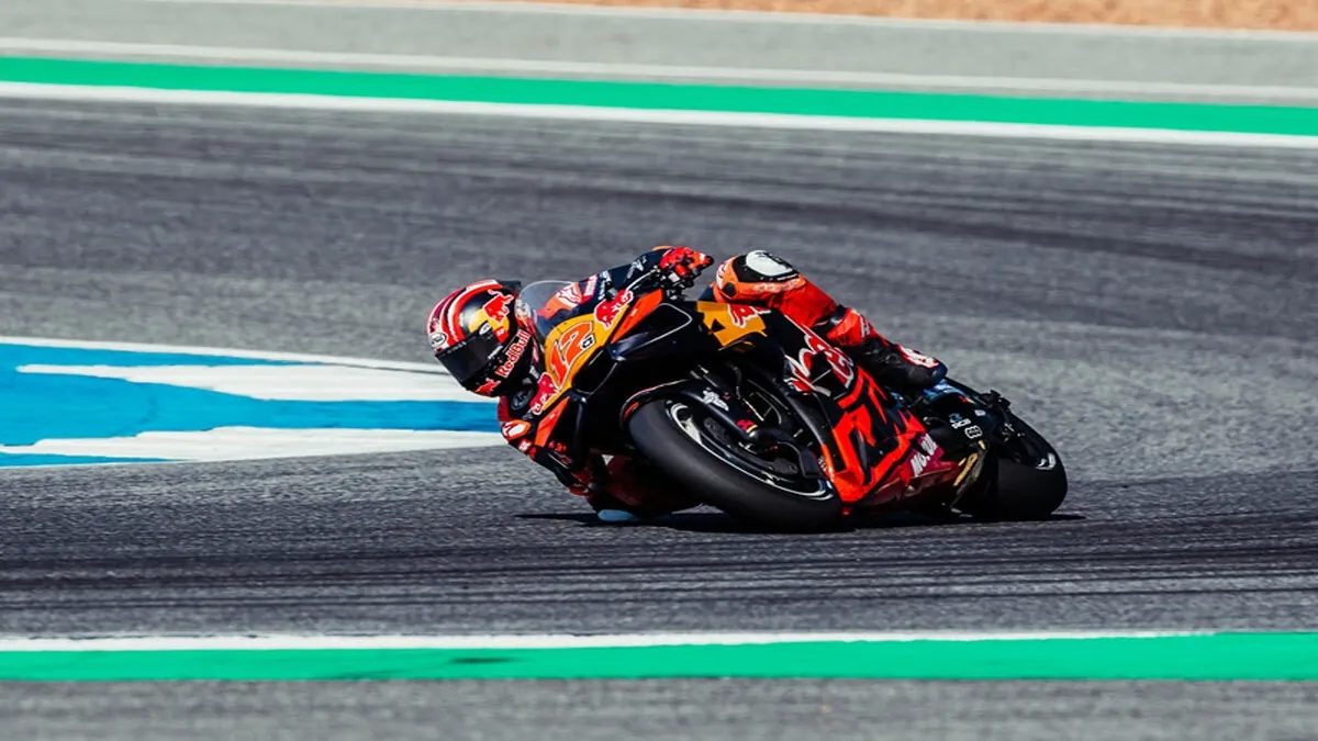 KTM destaca nova 390 Adventure R e ativações na MotoGP em Goiânia