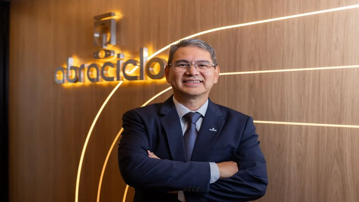 Marcos Bento é reconduzido à presidência da Abraciclo