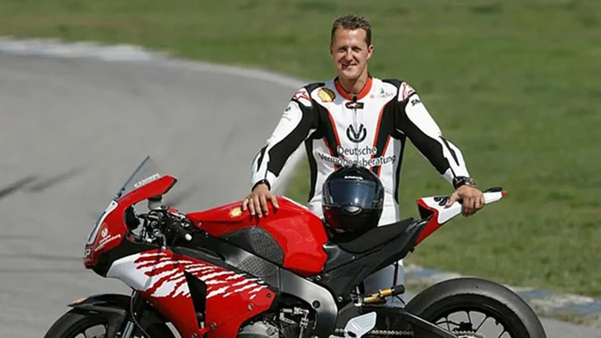 Moto de corrida de Michael Schumacher é vendida por R$ 413 mil