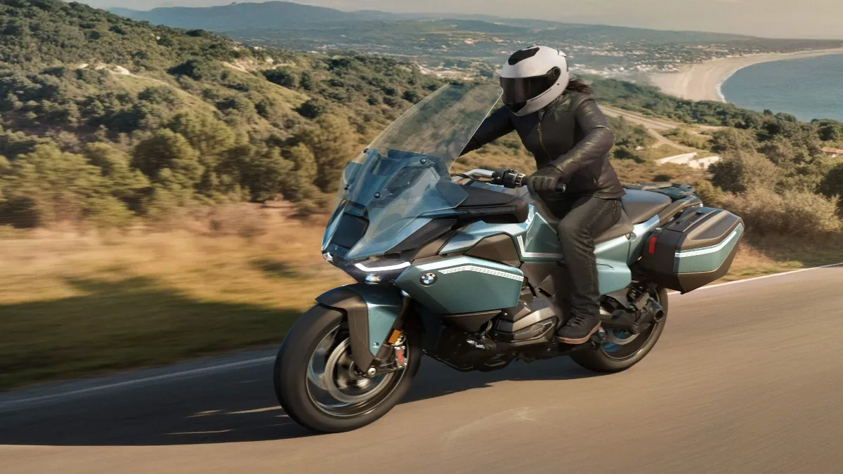 Nova BMW R 1300 RT já confirmada no Brasil; saiba mais informações