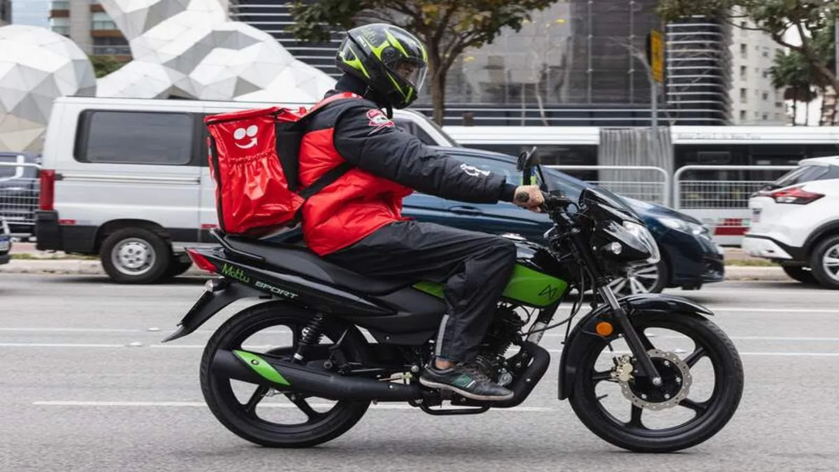 Parceria iFood e Mottu oferece aluguel diário de moto por R$ 19