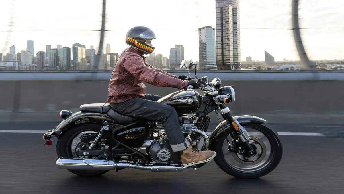 Royal Enfield alcança melhores vendas de 2023 em agosto no Brasil