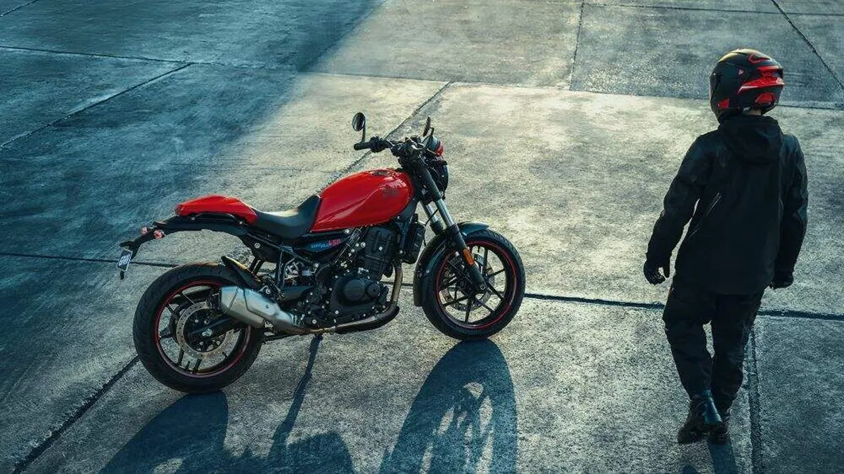 Royal Enfield Guerrilla 450 apresenta versão esportiva atualizada