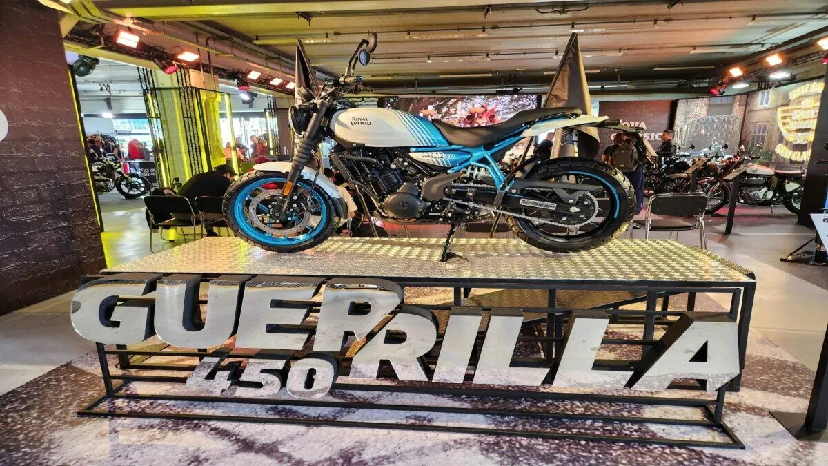 Royal Enfield Guerrilla 450 chega ao Brasil; lançamento iminente