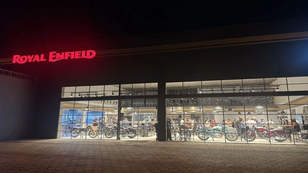 Royal Enfield inaugura sua 49ª loja em Bauru, Brasil