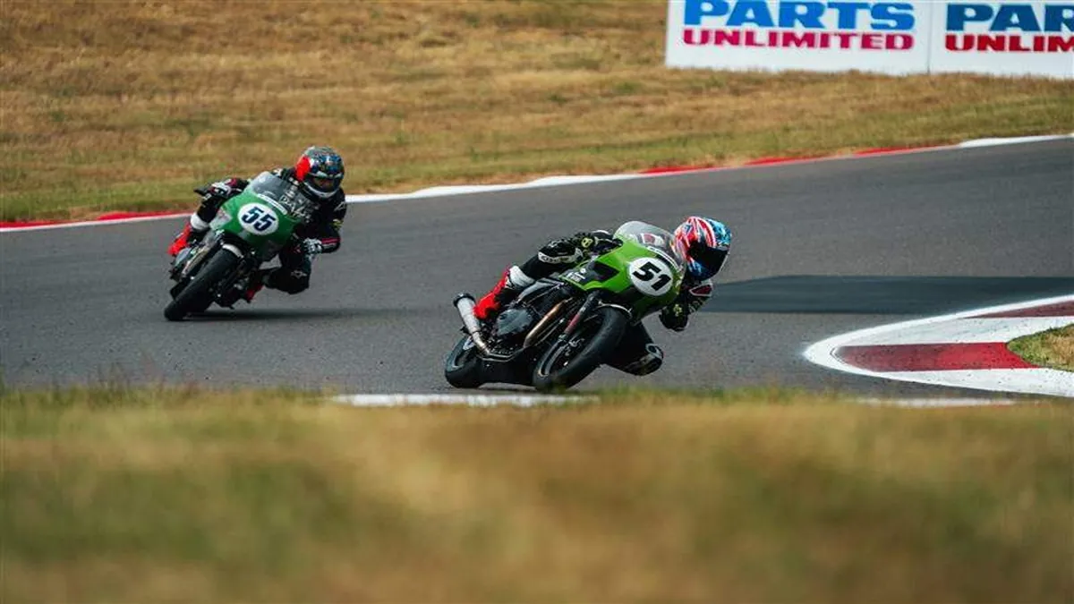 Royal Enfield inicia inscrições para mulheres no Build. Train. Race. 2026