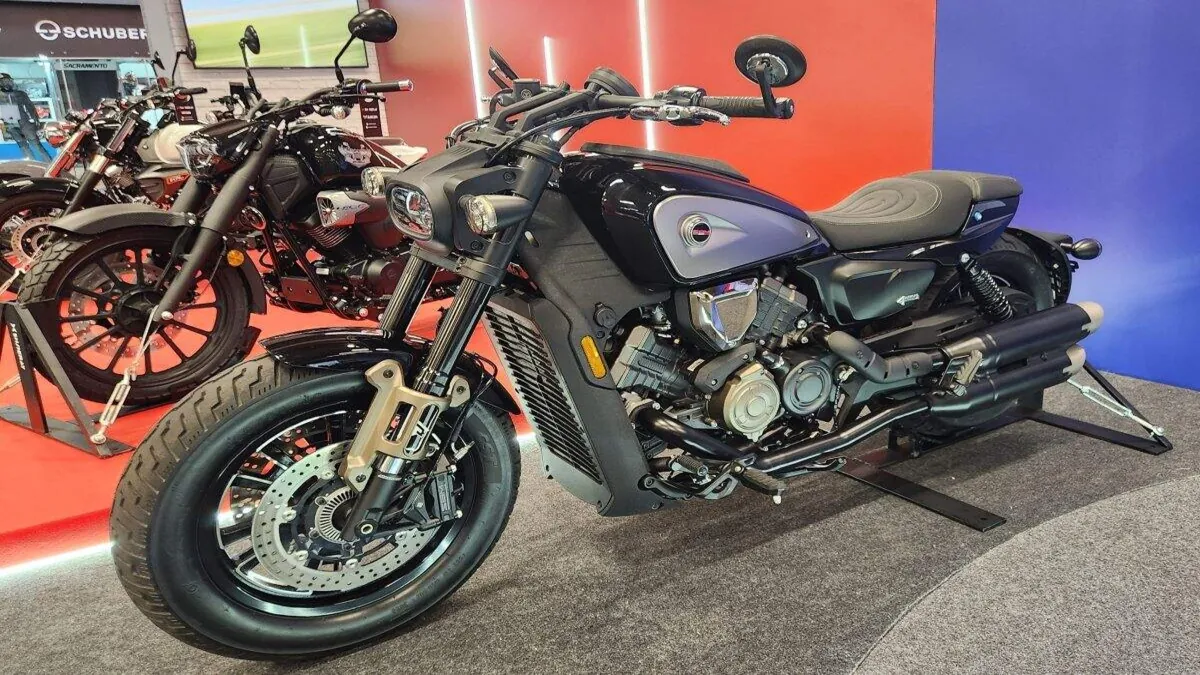 SBM estreia no Brasil com lançamento de seis modelos de motos