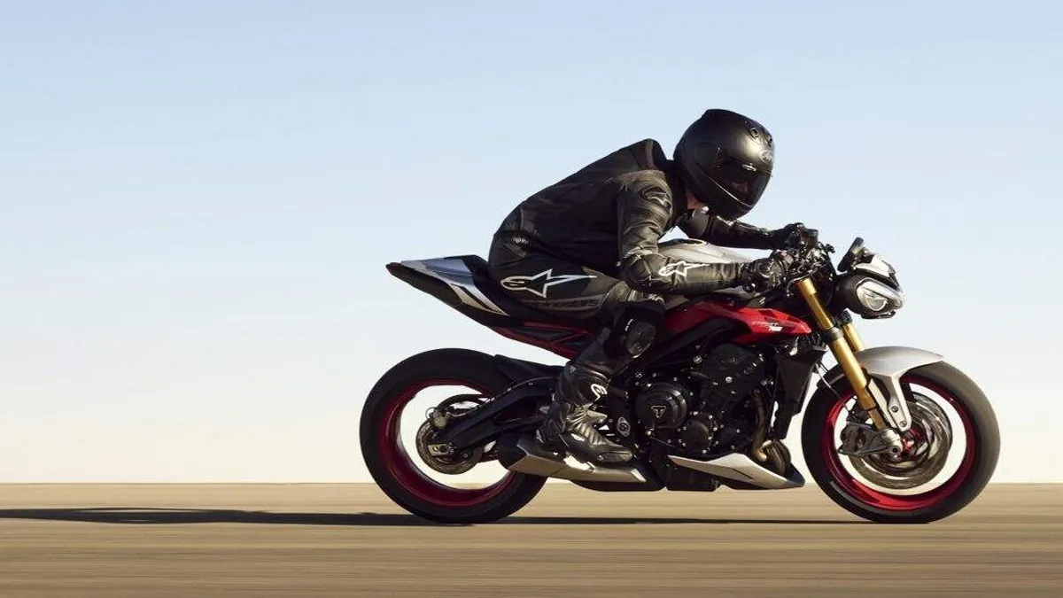 Triumph lança novas versões da Street Triple 765 inspiradas nas corridas