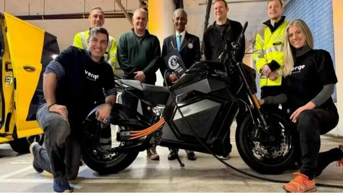 Verge estabelece novo recorde mundial com motocicleta elétrica; confira!