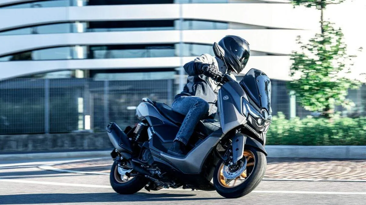 Yamaha NMax 155 chega à Europa com nova transmissão inovadora