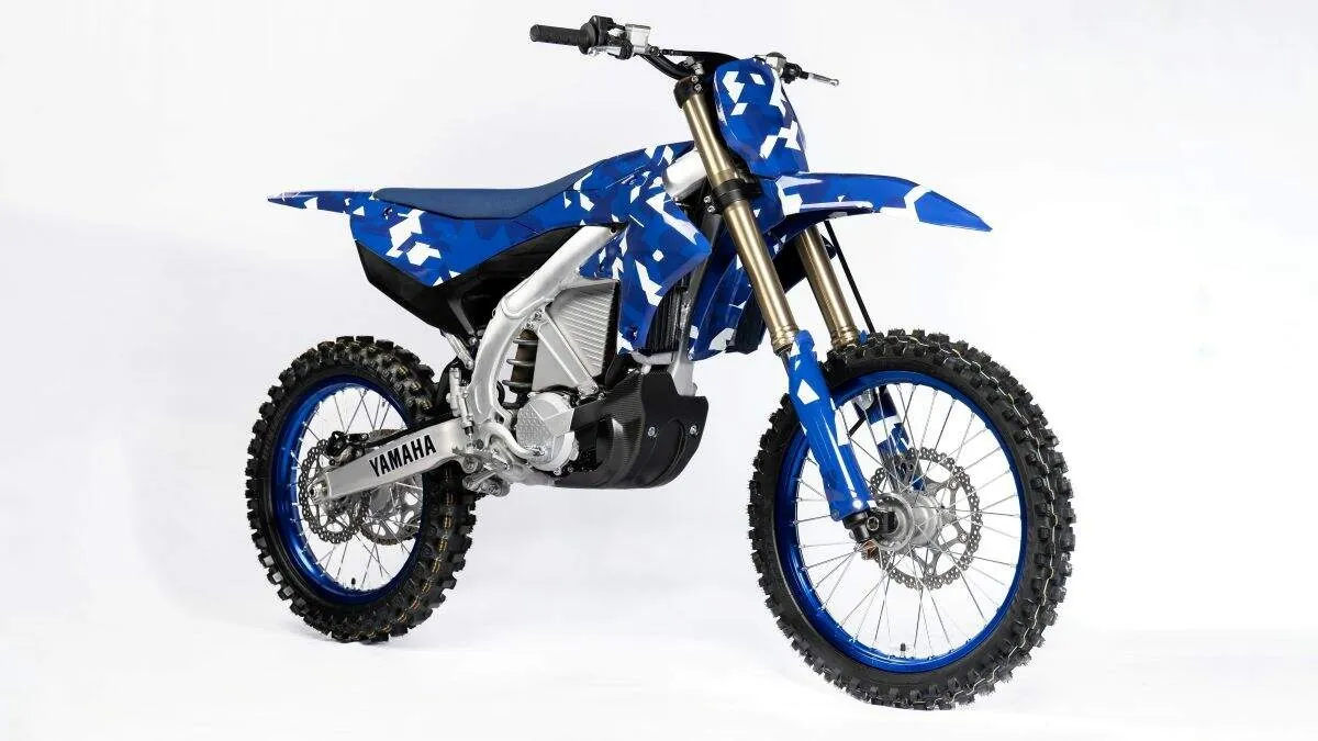 Yamaha revela moto elétrica de motocross YE-01 no EICMA 2025