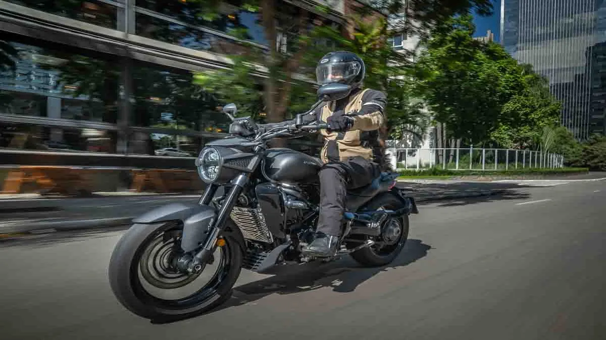 Zontes S 350: inovação e ousadia rompem os padrões da categoria